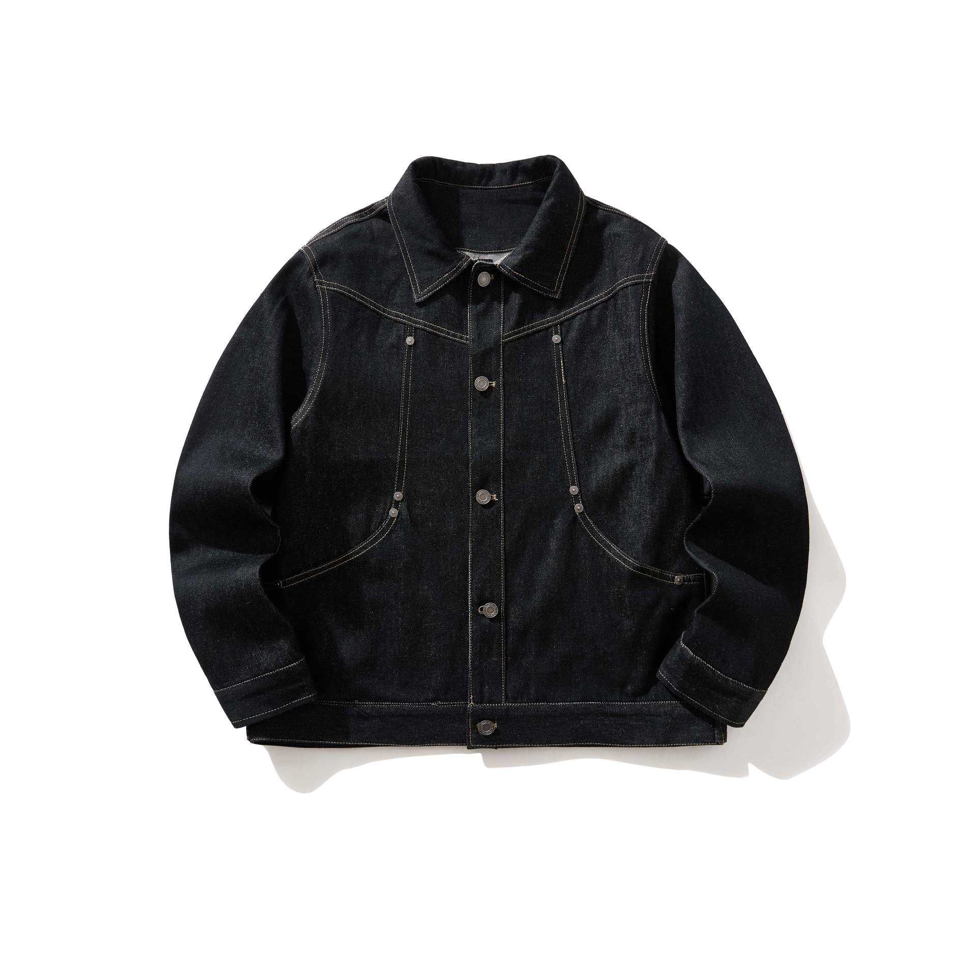 Chaqueta de Jean Negro para Hombre – Estilo Urbano con Detalles Remachados