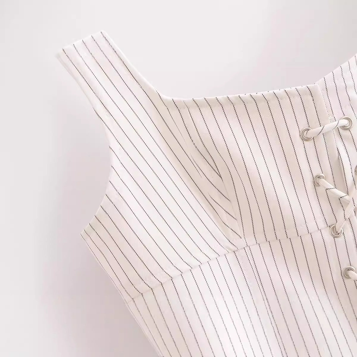 Fashionable temperament low neck sleeveless strap striped vest top