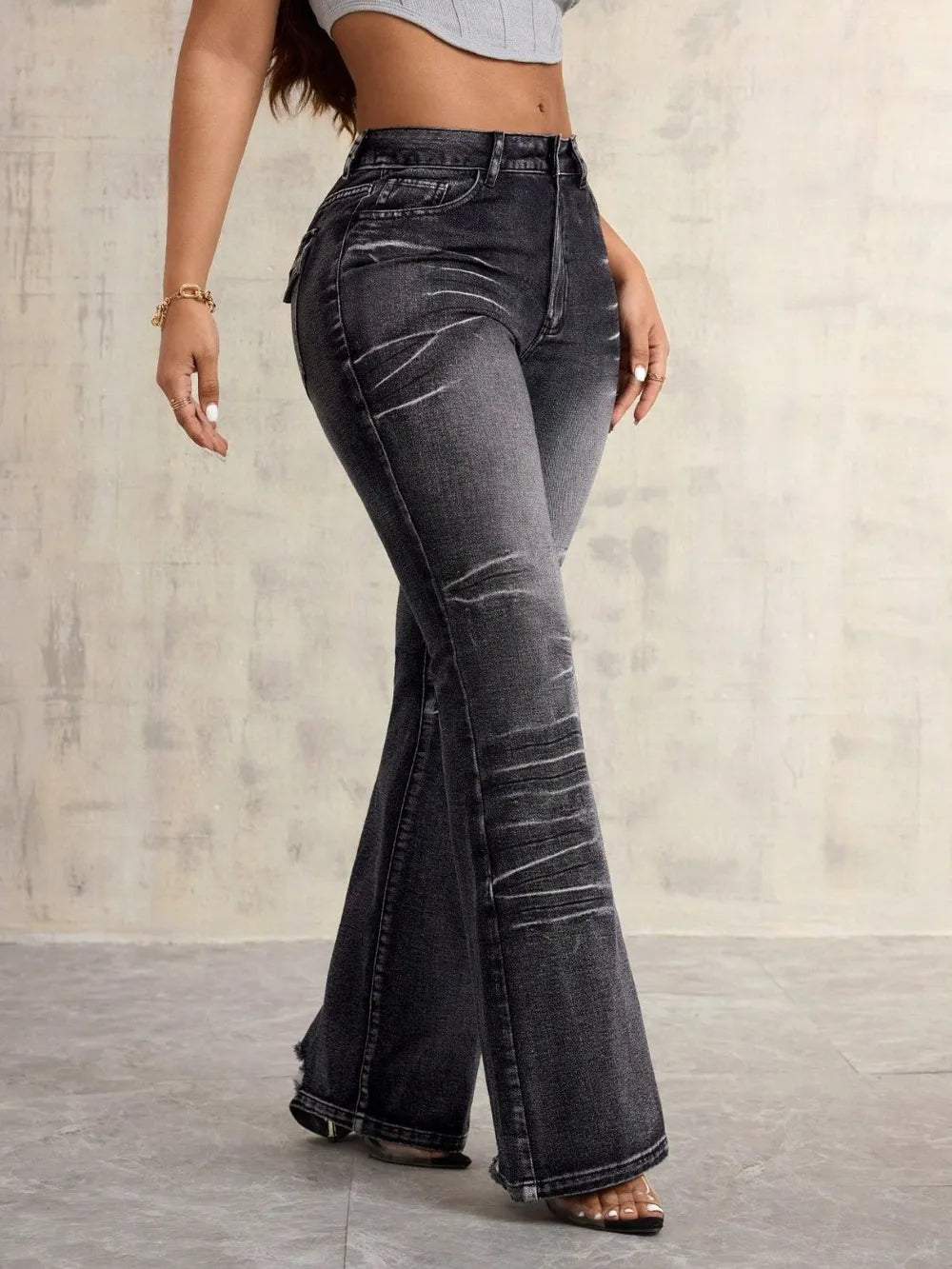 Jean Bootcut de Tiro Alto – Estilo Clásico